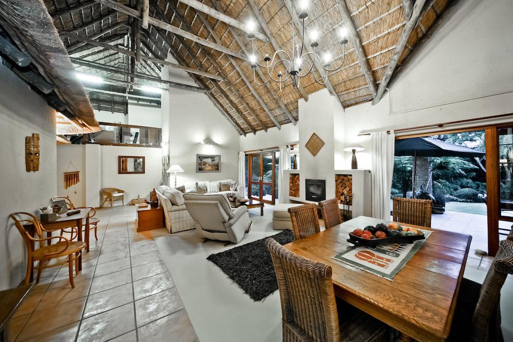 50 On Shepherd Boutique Guest House Sandton Exterior photo