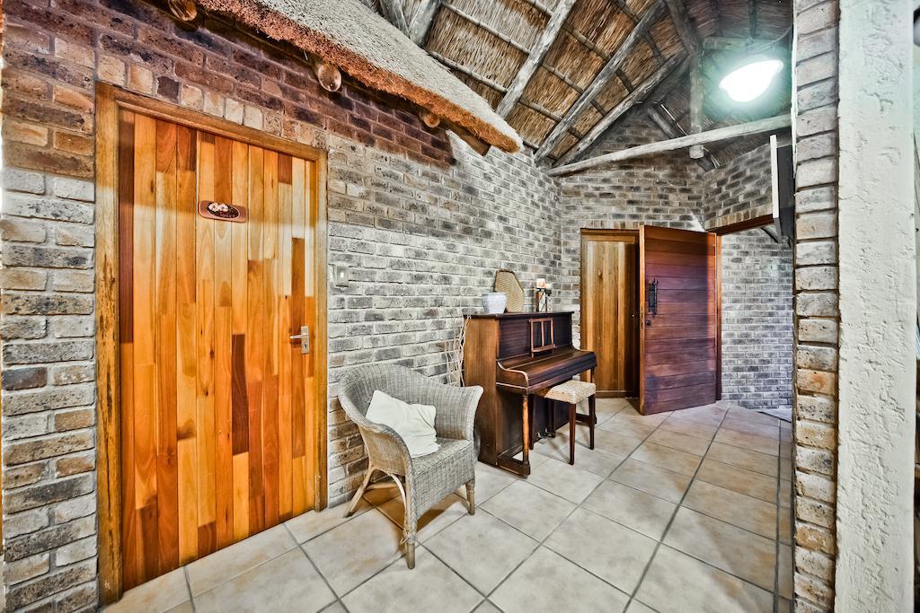 50 On Shepherd Boutique Guest House Sandton Exterior photo